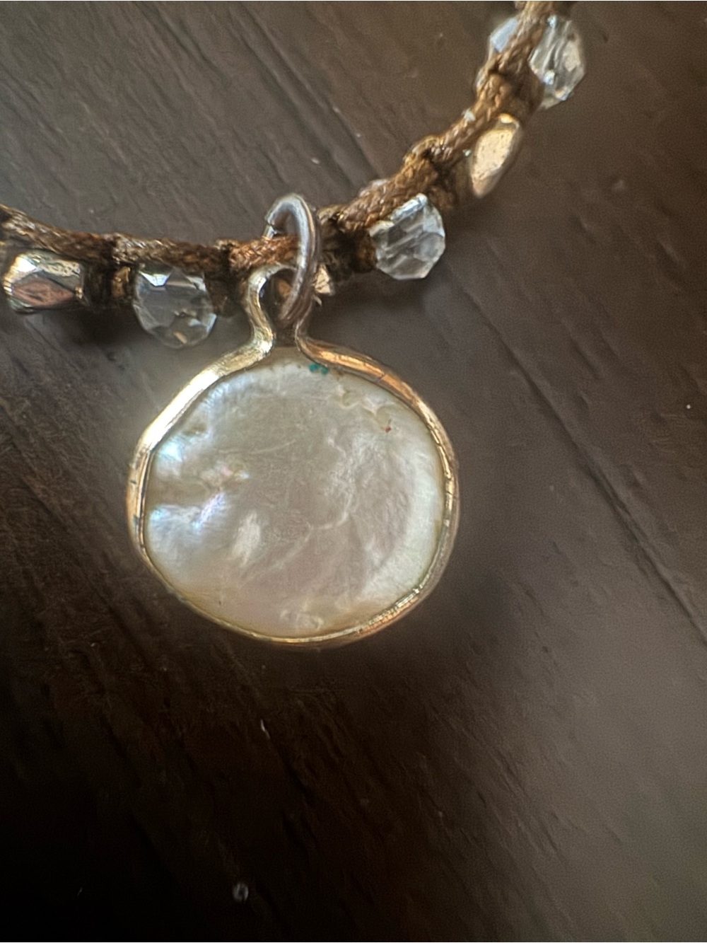 Pearl Shell Pendant Necklace in Iridescent White
